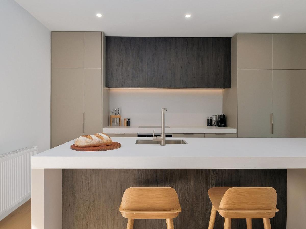 فيلا كوينستاونفي Luxury Townhouse On Woods Lane المظهر الخارجي الصورة
